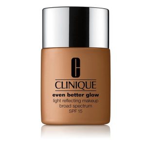 Clinique Even Better Glow Light Reflecting Makeup Broad Spectrum SPF 15 - WN 122 Clove 30 ml