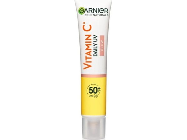 Garnier_Skin Naturals Vitamin C Illuminating Fluid Spf50+ Sheer Glow 40Ml