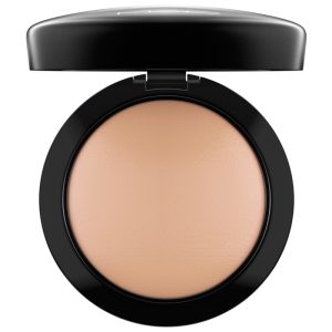 MAC Mineralize Skinfinish Natural Powder 10 gr. - Medium Dark