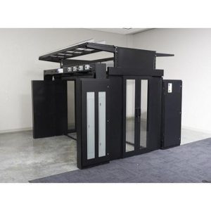 APC HyperPod Accessory rack blanking panel - 52U