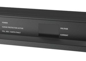 Caymon PSR529G/B Rack strømskinne med Sikring, Display, Lys og USB Port - 19"/1unit