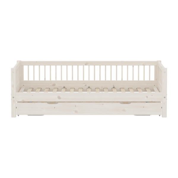 FLEXA CLASSIC daybed med krydsriller og gæsteseng, 90x200 cm, White Washed 210.0 cm x 66.5 cm x 100.0 cm White Washed Pine