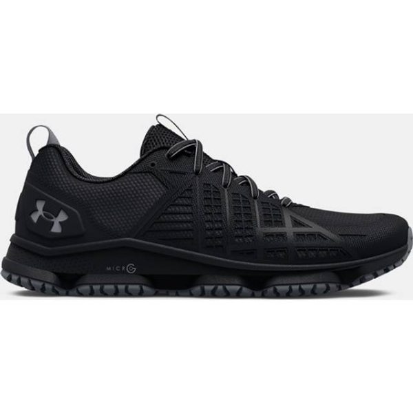 Under Armour Strikefast Sneakers W - Black
