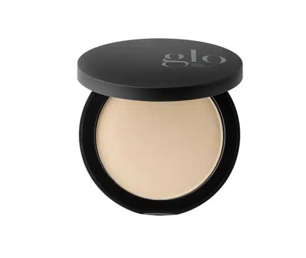 Glo Skin Beauty Pressed Base Foundation, "Golden Light", 9g.
