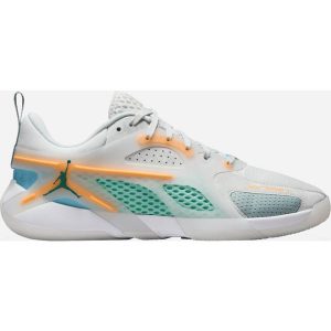 Nike Heir Basketball Trainers - White