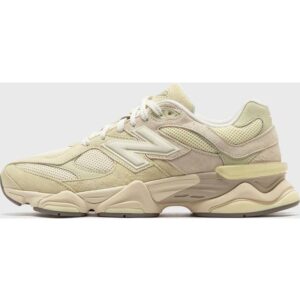 New Balance Sneakers 9060 Parchment