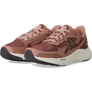 New Balance Women's Fresh Foam Arishi V4 Sneaker - Brun