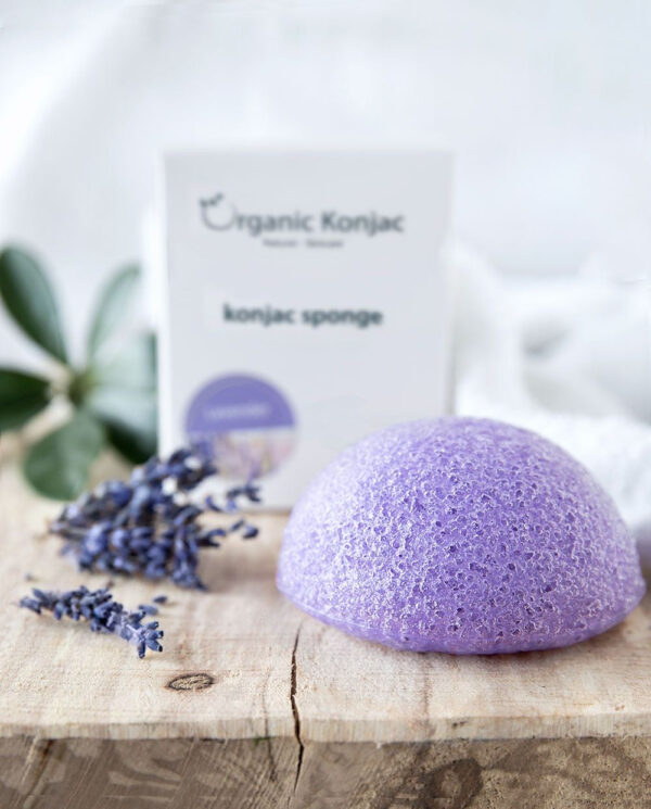 Organic Konjac Svamp Lavender Sart, Rød og Stresset Hud - Hos Frisøren & Baronen
