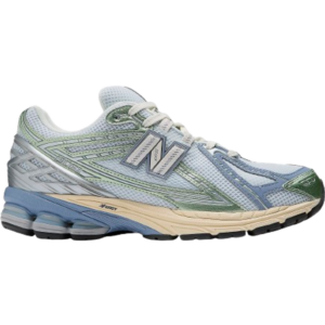 New Balance Womens Running Shoes - Ice Blue/Silver