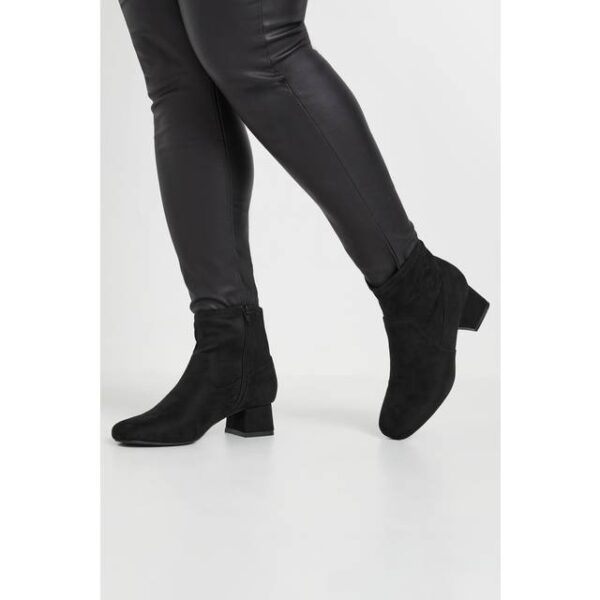 Yours Curve Extra-Wide Fit Block Heel Stretch Boots - Black