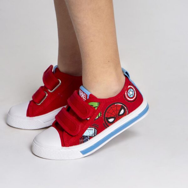 AvengersÂ® Sneakers Med Lys Rød