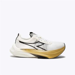 Diadora Gara Carbon Løbesko - Hvid /Sort/Guld