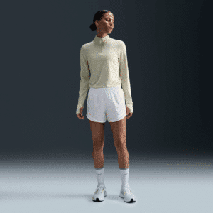 Nike Tempo Dri-FIT Løbeshorts Med Mellemhøj Talje - Hvid