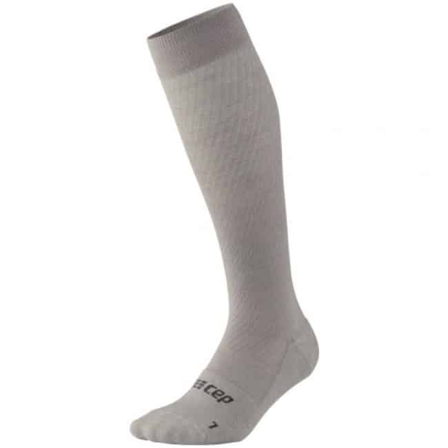 CEP Flight Socks Tall, løbestrømper, herre, lysegrå